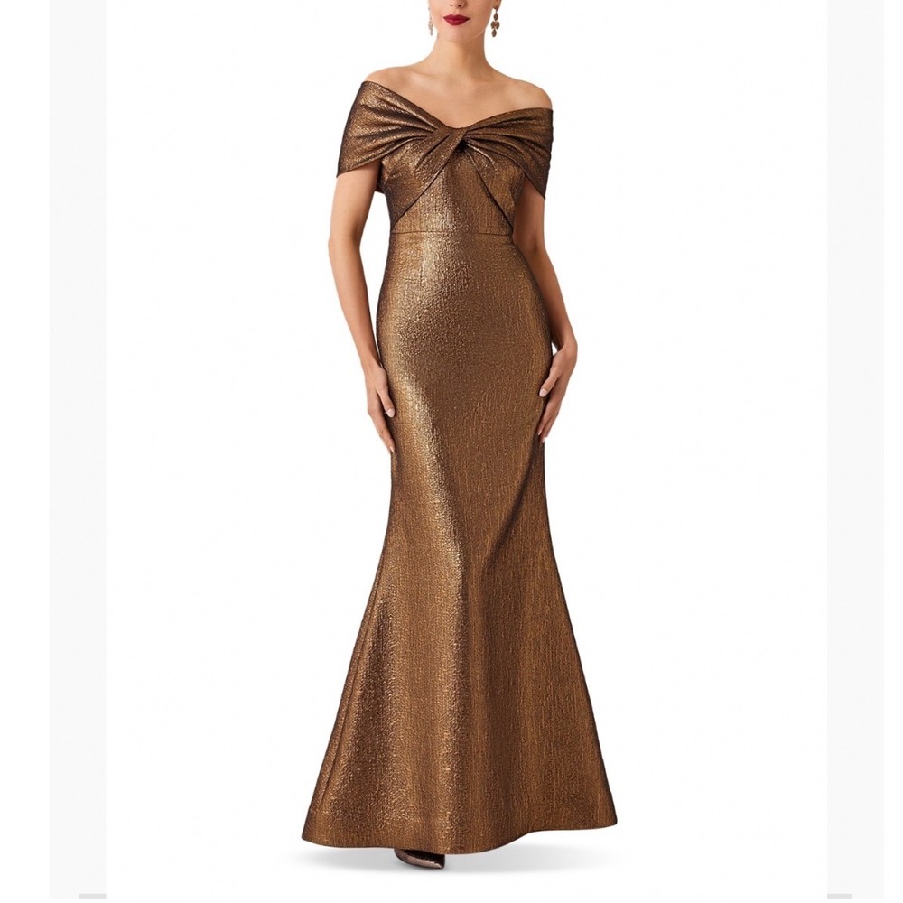 Teri Jon Rickie Freeman Bronze Metallic Jacquard Off Shoulder Gown 6 239042X